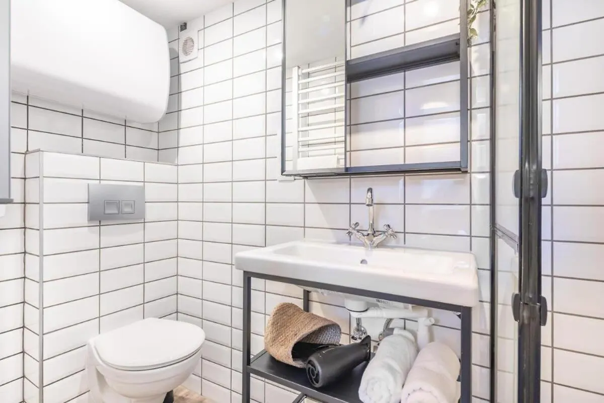 Central Sapphire Loft Budapest Apartment